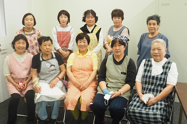 JA周桑女性部 壬生川支部 集合写真