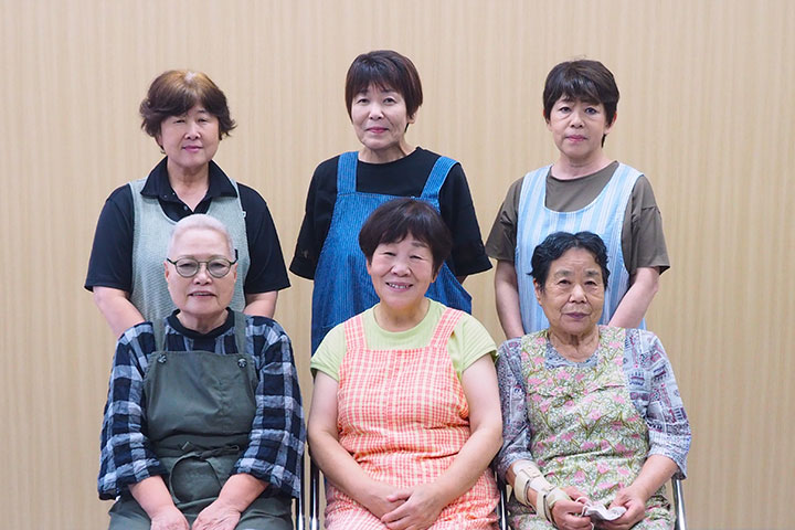 JA周桑女性部 壬生川支部 集合写真
