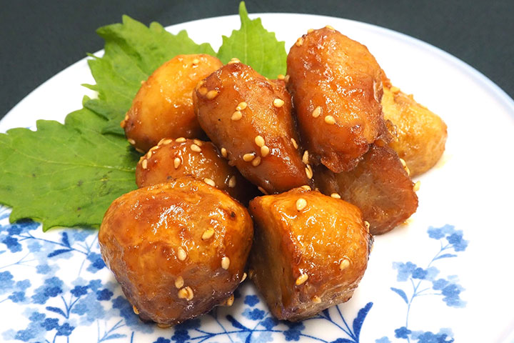 サトイモのもっちり甘辛揚げ