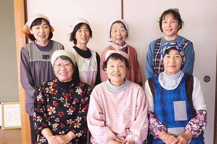 JA周桑女性部 丹原支部 集合写真