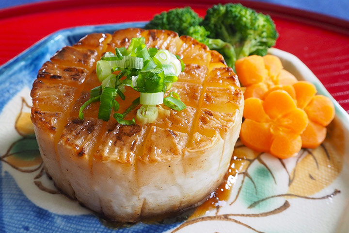 ガリバタ大根ステーキ