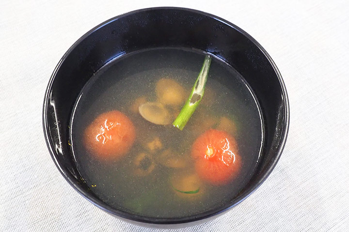 しじみとトマトのスープ