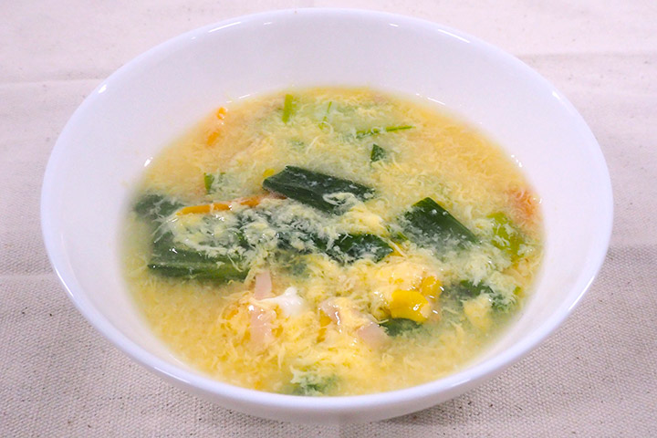 チンゲン菜と卵のあんかけスープ